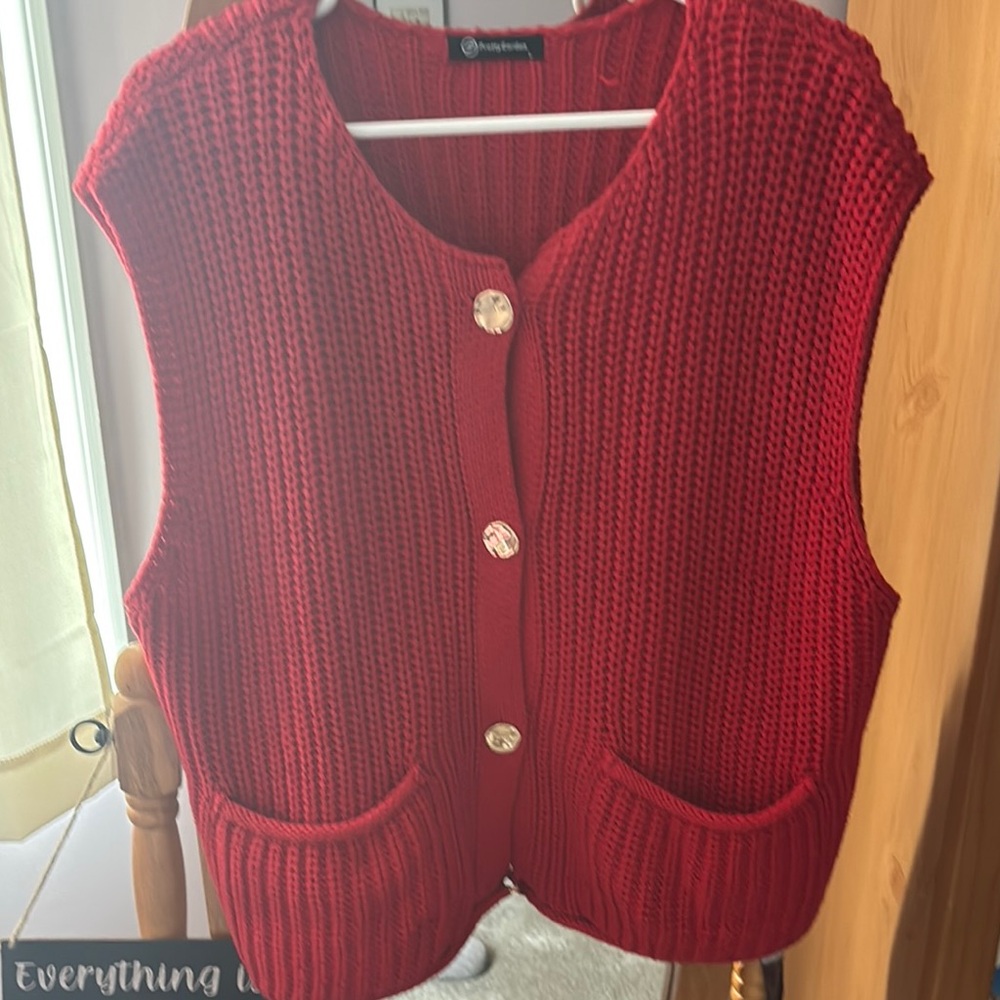 Pretty Garden Women's Red Sweater Vest